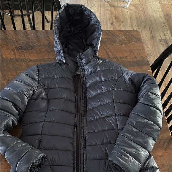 Girls Black Puffer Jacket - Picture 1 of 4